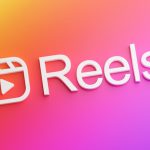 imagem em degrade rosa com o símbolo do reels e escrito com letra 3D a palavra "reels"